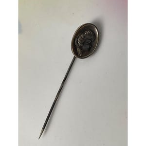Antique 1910&#39;s Silver-Plated Cameo Gibson Girl Profile Stick/hat Pin