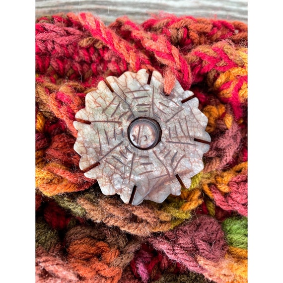 Vintage Variegated  Colorful Crochet Purse Carved… - image 5