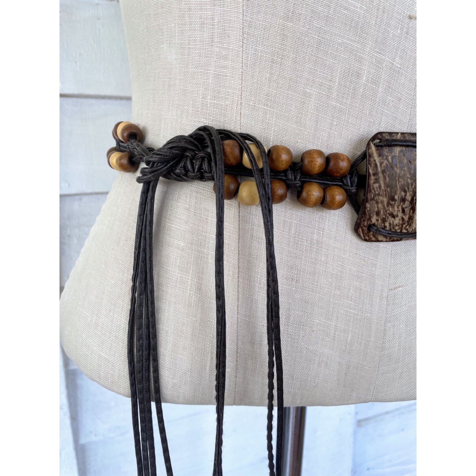 OLD NAVY Wood Bead BOHO Tie Belt. Size Small. Back is lined in Black. EUC WOODEN BEAD TIE BELT - Brown | ZARA United States main image 3
