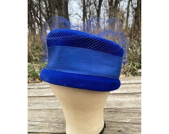 Vintage Navy Blue Velvet Hat: 1950s Style Wide Brim With  display picture 1