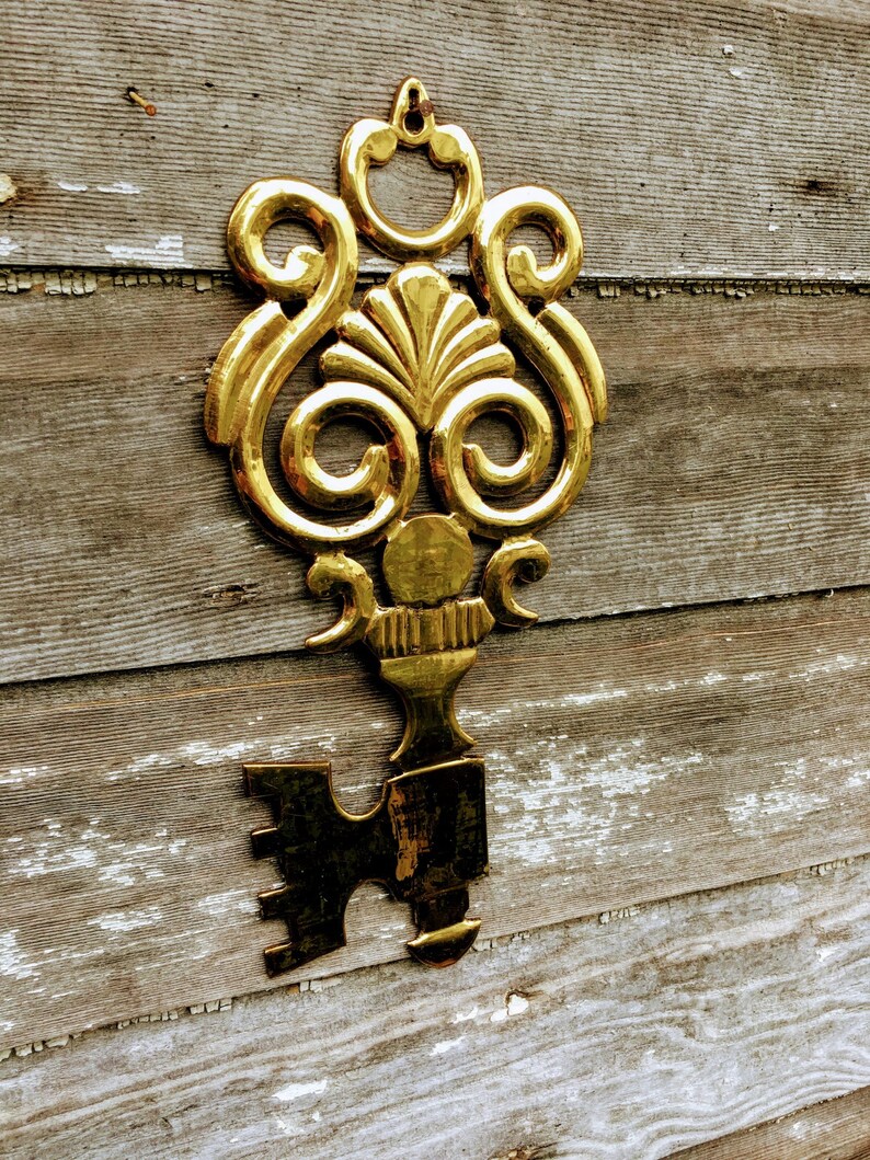 Vintage Large Brass Skeleton Key Wall Hanging Decor Plaque Etsy