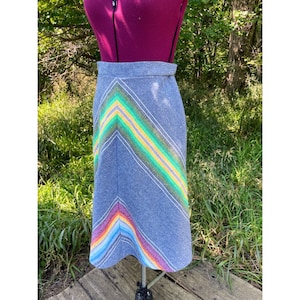Vintage 1970&#39;s Rainbow Chevron Skirt Boho HIppy Size Small