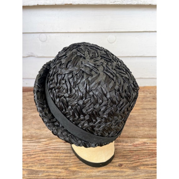 Vintage 1960s Black Raffia Straw Raffia Cloche' W… - image 4