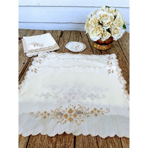 Vintage embroidery Luncheon Set Napkins Placemats coaster
