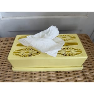 Vintage 70&#39;s Rubber Plastic Yellow Tissue Box Holder Floral Retro