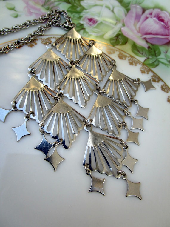 Vintage silvertone Large Statement dangle pendant… - image 2