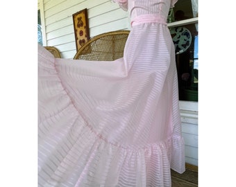 Vintage 1970s Pink Formal Maxi Dress Roberta of California Sz 7/8