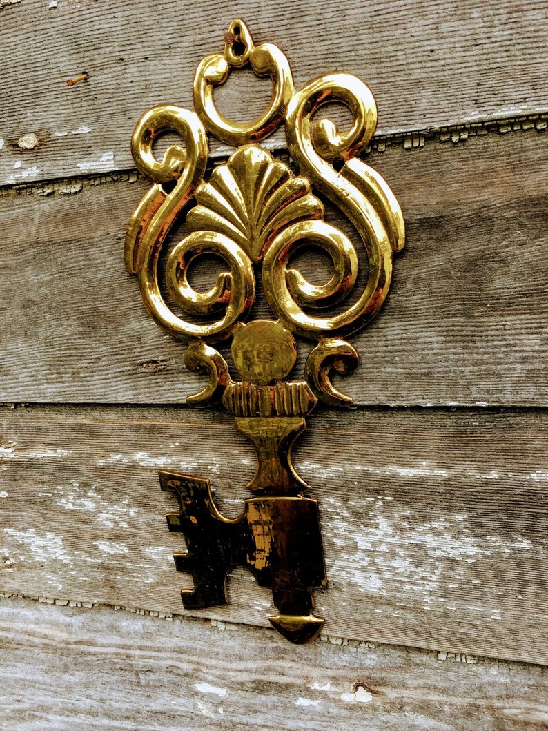 Vintage Large Brass Skeleton Key Wall Hanging Decor Plaque Etsy