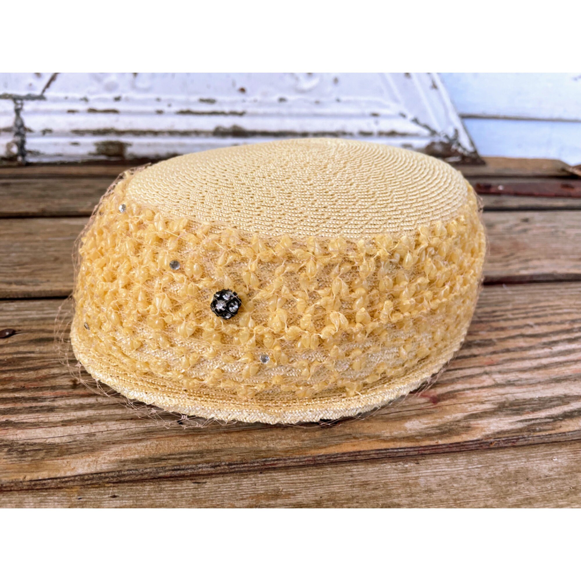 Vintage 50s Womens Yellow Straw Pillbox Hat Pillbox Yellow 1950s Vintage Hats for Women for sale | eBay main image 4