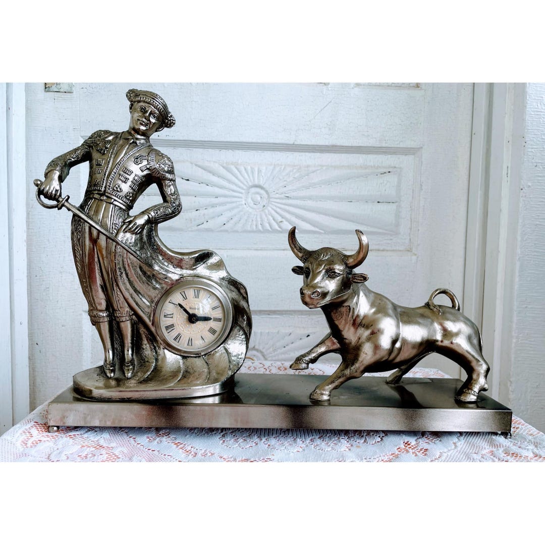 MCM United Metal Goods Bull and Matador Bullfighting Electric Clock - Etsy