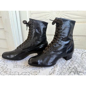 Antique 1910's Edwardian Womens Black Leather High Lace Up Boots Sz 5