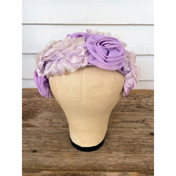 Vintage 1950s Womens Lavender Purple Flowers Juli… - image 1