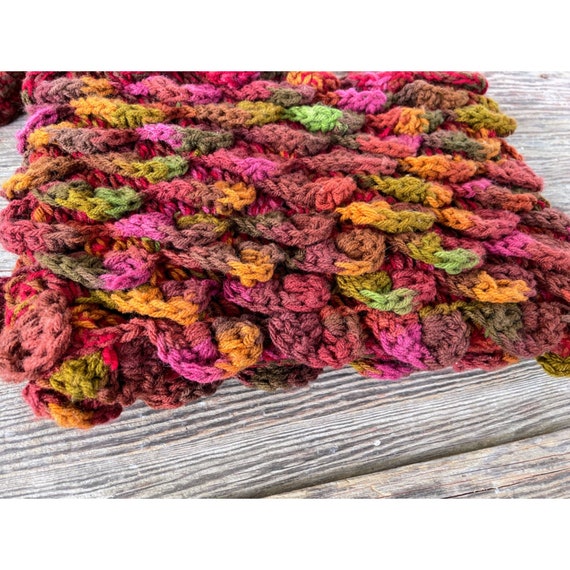 Vintage Variegated  Colorful Crochet Purse Carved… - image 4