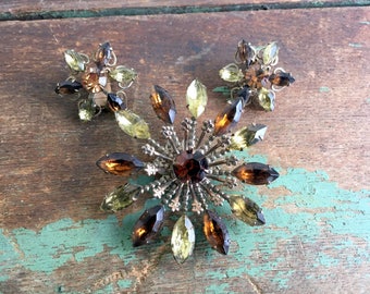 Vintage Brooch Earring Set Brassy Rhinestone Flower Star Burst Sun Burst Amber Citrine Glass