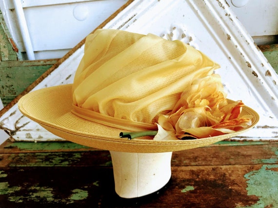 Vintage Mustard Big Flower Wide Brim Straw Hat Wi… - image 6