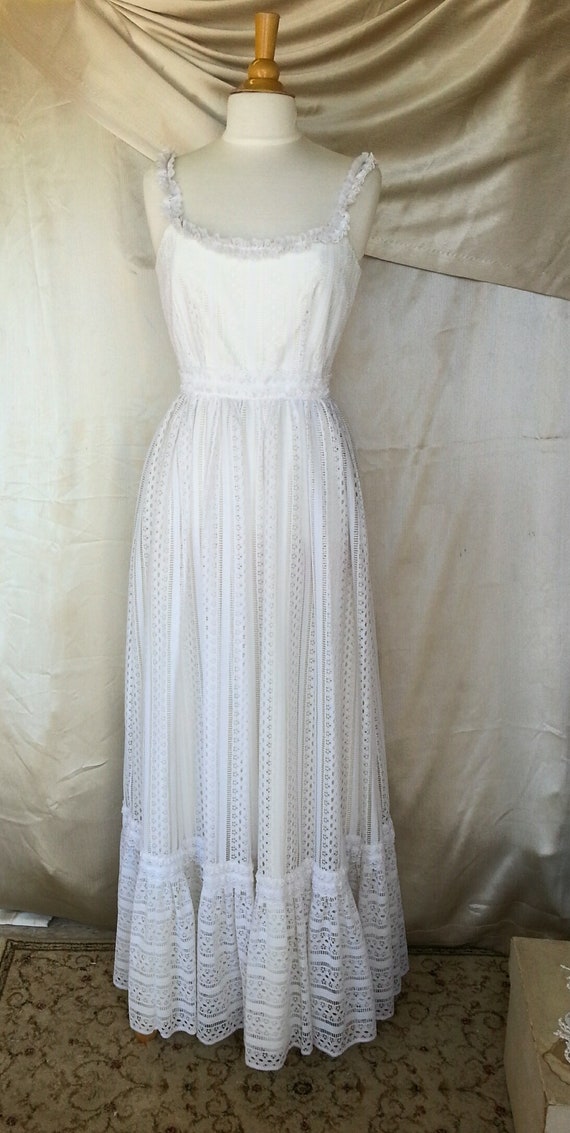 eyelet wedding dress