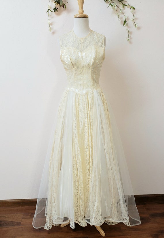 1940's bridal gown vintage lace bridal wedding gow