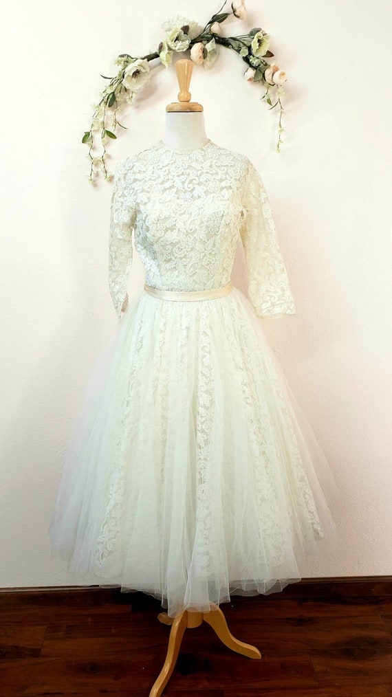 Vintage tea length lace bridal wedding dress