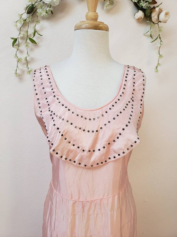 Vintage pink dress with lace type top - 60s