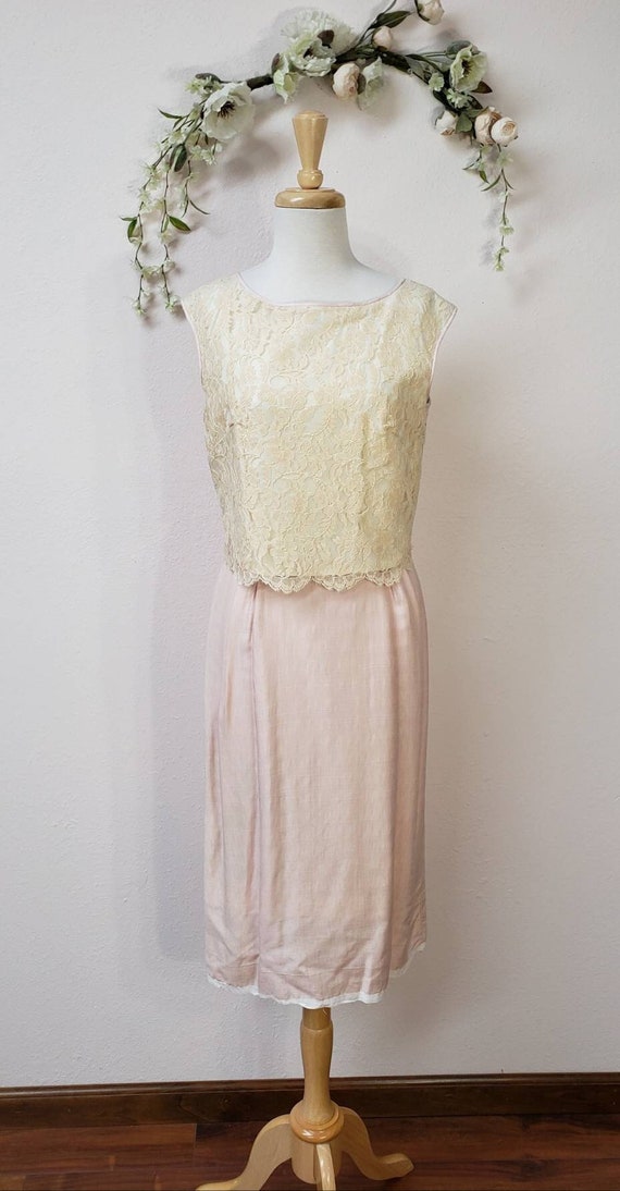 Vintage lace blush cocktail dress AS IS