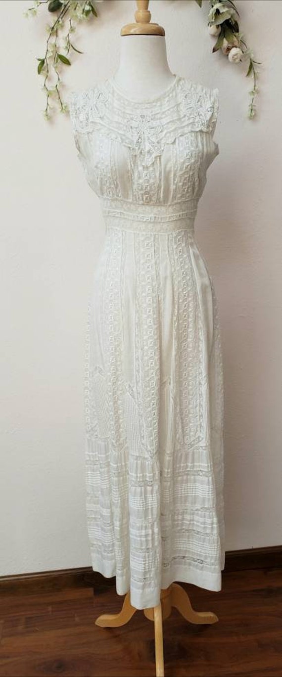 Edwardian lace vintage bridal wedding dress