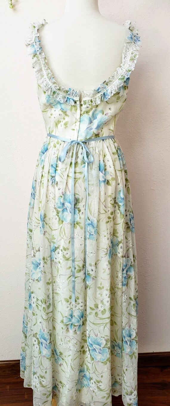 70's vintage Gunne Sax style flowered gown - image 3