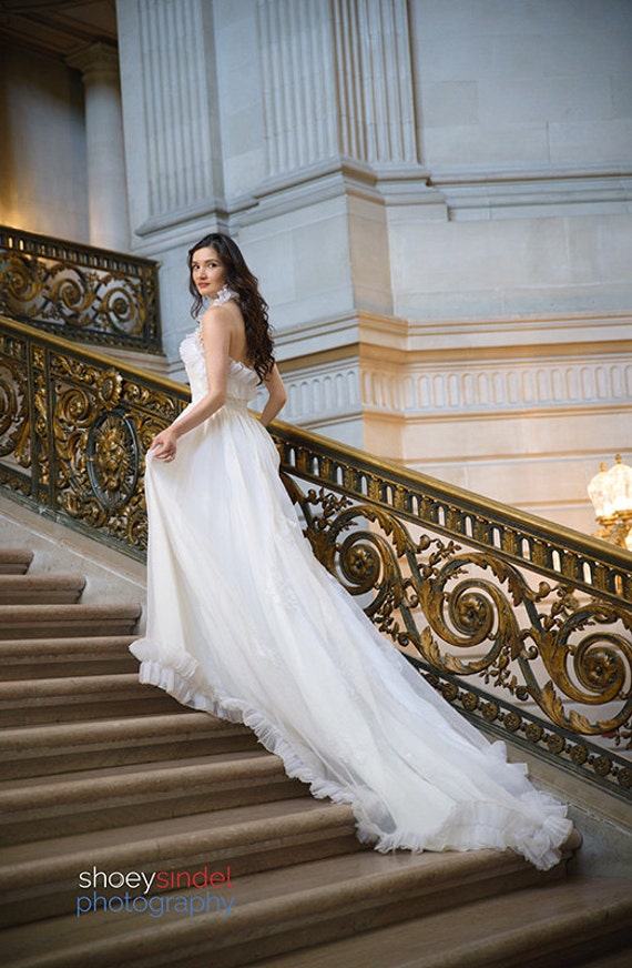 Vintage ruffled collar bridal dress