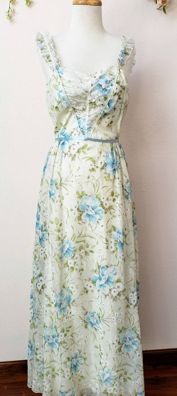 70's vintage Gunne Sax style flowered gown - image 1