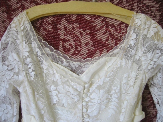 Vintage 1950's lace Bridal dress - image 8