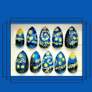 Handpainted Starry Night Custom Press On Nails | Vincent Van Gogh Nails | Tiny Works of Art | Gift for Art Lovers | Unique Handmade Nails