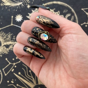 Custom Size Celestial Sun and Moon Nails Set of 10 Sun Moon Stars Black and Gold Astrology Nails Witchy Nails Boho Moon Press On Nail image 4