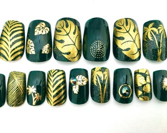 Boho Jungle Summer Oval Nails | Green and Gold Nails | Boho Summer Press On Nails | Party Nails | Vacation Nails | Green Leaf Fake Nails