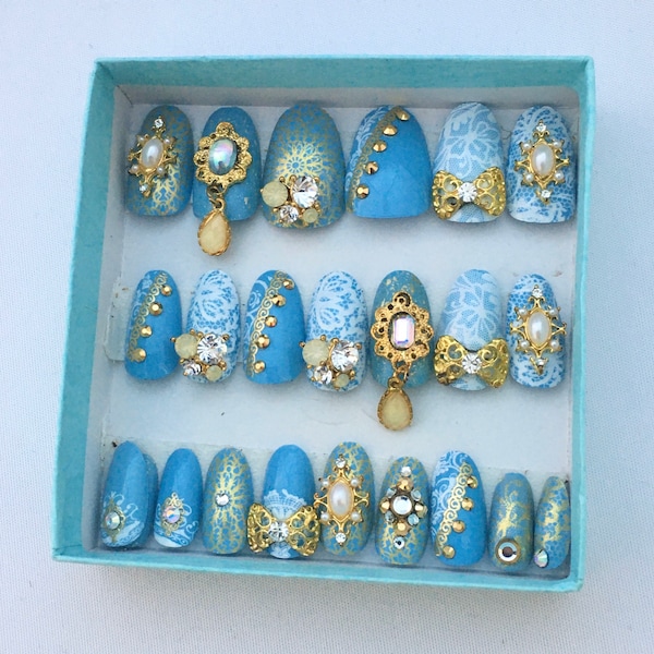 Cinderella Press On Nails | Princess Nails |  Custom Nails | Japanese 3D Nails | Nails with Real Gold Rhinestones