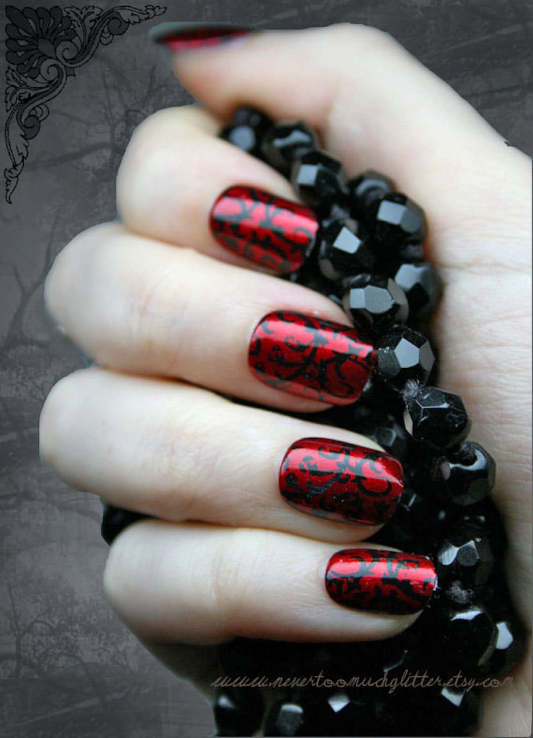 Red Gothic Baroque Press on Nails Glossy Red and Black Etsy