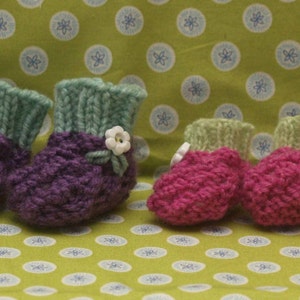 Sasha 16&quot;  and Baby 12&quot; Doll Berry Slippers  Knitting Pattern