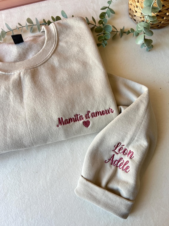 Sweat adulte mixte personnalisé, brodé POITRINE et MANCHE avec Texte/prénom au choix