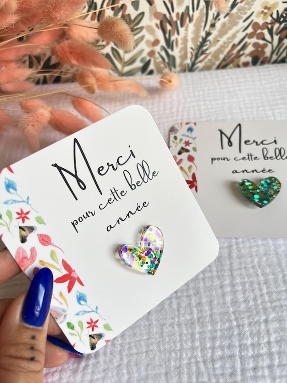 Pin's à personnaliser avec le coeur de votre choix- Merci Maîtresse Maître Atsem Nounou