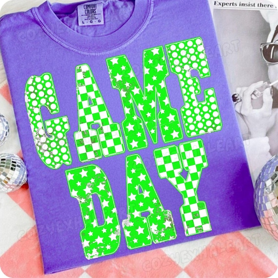 Vintage-Inspired Football Mom Checkered Star Design | Digital Download for Gameday Shirts & Accessories