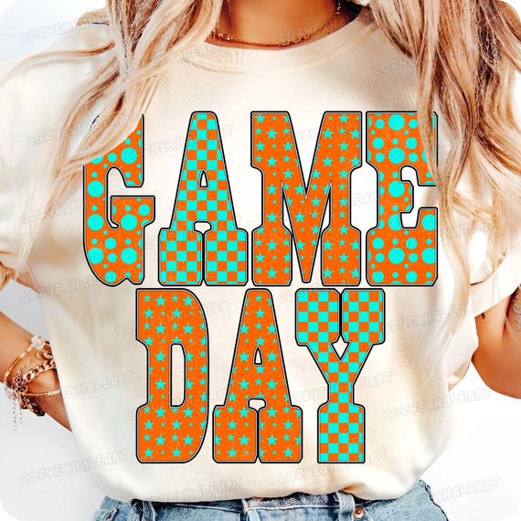 Retro Football Mom Checkered Star Gameday Shirt Design PNG for Sideline Moms and Tailgates