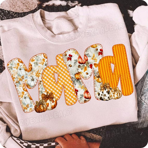Cozy Autumn Mama Pumpkin T-Shirt: Thanksgiving Outfit for Women, Cute Fall Gift Idea