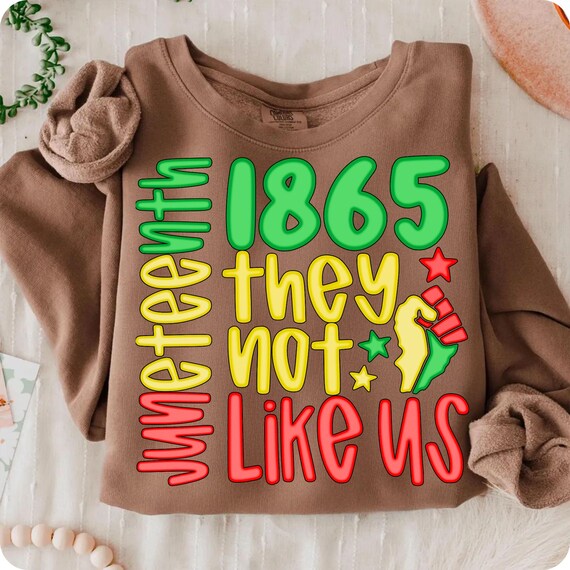 Juneteenth Shirt For Women - Celebrating Freedom 1865 Love Heart Tee - View #4