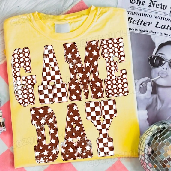 Vintage-Inspired Football Mom Checkered Star Design: Digital Download for Game Day Apparel