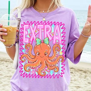 Extra Octopus PNG Sublimeringsdesign, Preppy Coquette Coastal Beach Shirt Grafik, Girly DTF Transfer Fil, Retro Summer Digital Nedladdning bild 4