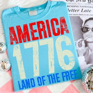America 1776 PNG, Retro Land of the Free Patriotic Coquette Design, Preppy 4th of July USA Sublimation, Vintage America Flag PNG