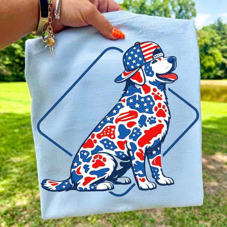 Close-up of the Patriotic Hunting Labrador digital design with stars, stripes, and paw prints.