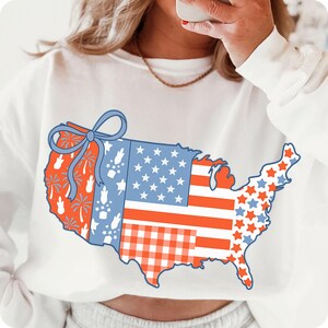 Preppy America USA Karte PNG, Floral Coquette 4. Juli Sublimationsdesign, Patriotischer Bogen USA PNG, Süßes Unabhängigkeitstag Shirt Art
