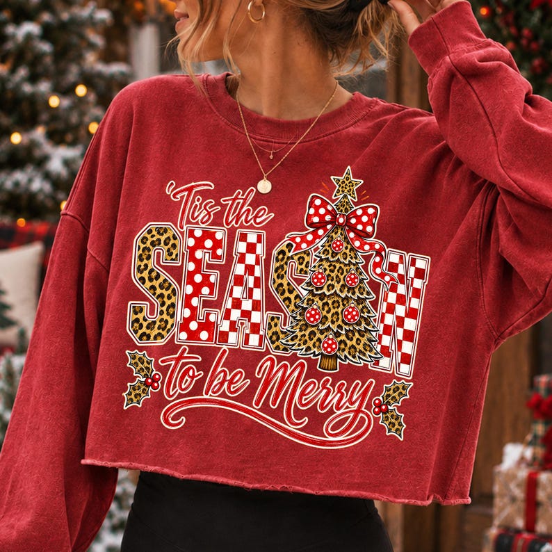 Close-up details of the high-resolution Leopard Christmas Tree PNG file