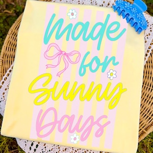 Gestreift Gemacht für sonnige Tage PNG Beachy Kokette DTF Design Retro Sommer Sublimation Rosa Bogen Strand Shirt Pastell Küsten Preppy Design Bild 3