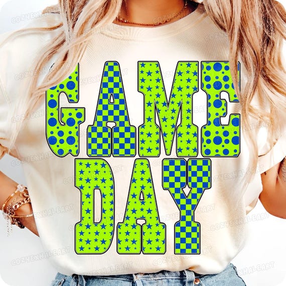 Retro Football Mom Checkered Star Gameday Shirt Design PNG for Sideline Moms and Tailgates