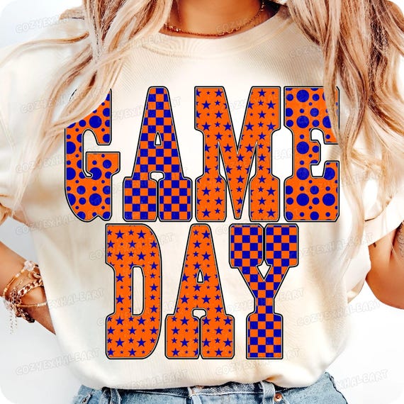 Retro Football Mom Checkered Star Gameday Shirt Design PNG for Sideline Moms and Tailgates